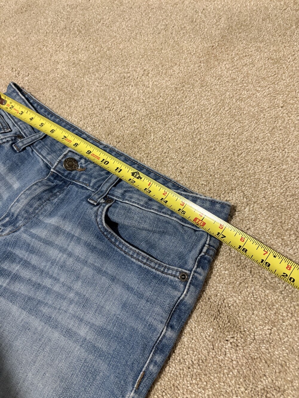 Calvin Klein Jeans Womens Sz 10 Capris Cuffed Slim Medium Wash Blue 21" Inseam - Picture 8 of 10